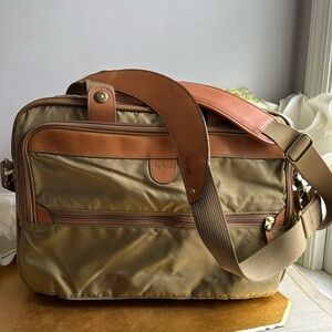 VNWOT! Hartmann Nylon and Leather Expandable Messenger Bag